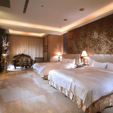 御花園商務旅舘虎尾舘-金花園汽車旅舘066 Motel Huwei Dış mekan fotoğraf